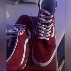Red size 9 vans